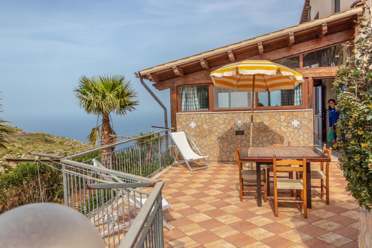 Villa Azzurra Con Vista Sul Mare San Vito Lo Capo Exterior photo